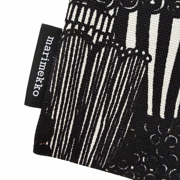 Marimekko Kaika Cosmetic Bag Pouch Black White Pieni Siirtolapuutarha - Picture 5 of 11
